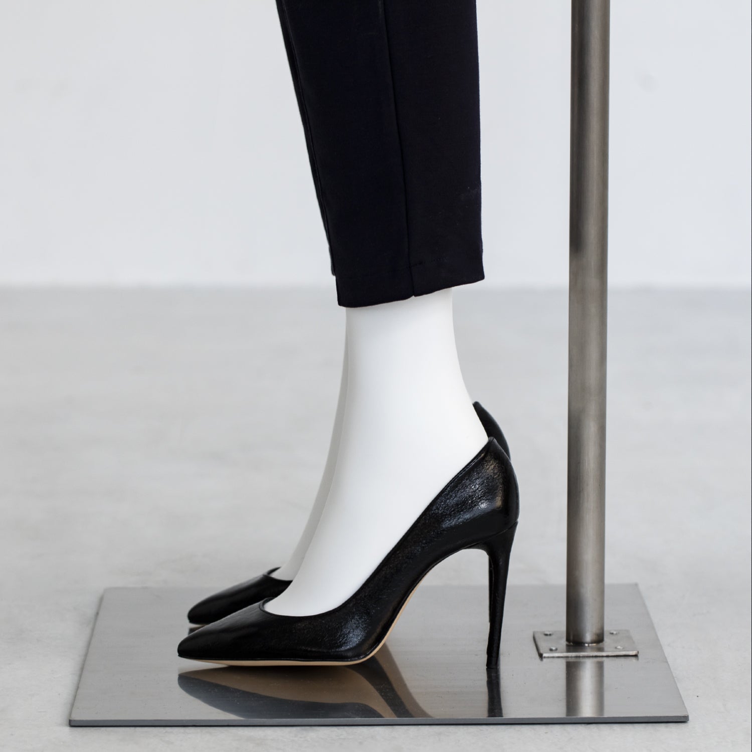 マネキン　黒 Amazon.co.jp: マネキン スポーツマネキン全身、 ランニング